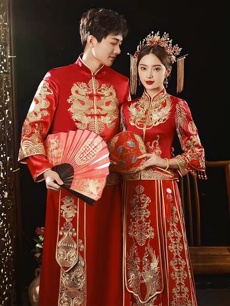 Cheongsam Hanfu Embroidery Dragon Phoenix Chinese Traditional Couple Wedding Suit Cheongsam Elegant Bride Vintage Qipao Dress - AliExpress 200000532 Chinese Prewedding, Chinese Style Wedding Dress, Chinese Wedding Photos, Marriage Suits, Qun Kwa, Chinese Wedding Dress Traditional, Traditional Chinese Wedding, Chinese Wedding Dress, Qipao Dress