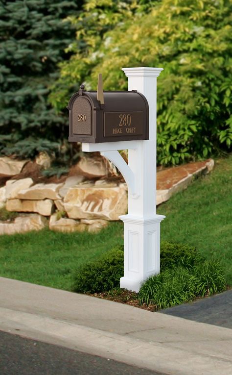 Farmhouse Mailboxes, Beautiful Mailbox, Mailbox Garden, Mailbox Makeover, Wooden Mailbox, Mailbox Landscaping, Diy Mailbox, Mailbox Ideas, Unique Mailboxes