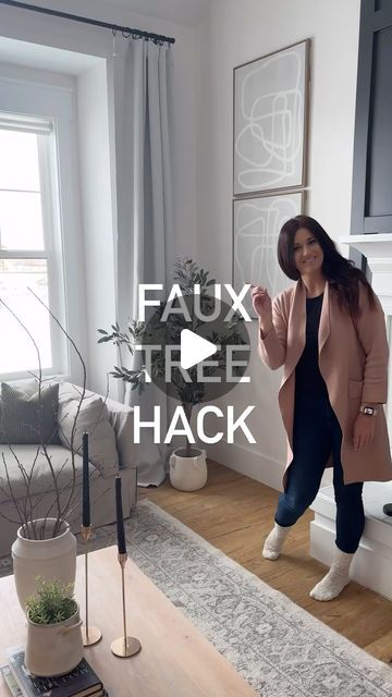 Brooke Larsen - DIY & Home on Instagram: "Comment Tree for the links 

Take your faux tree to the next level with this easy hack! 
Like this reel if you would try this. 

#amazonhome #homedecor #homedecorhack #decorhacks #amazonfinds #amazonmusthaves" Fake Trees, Home Decor Hacks, Faux Tree, Amazon Home, Simple Tricks, Decorating Tips, Tablescapes, House Plants, Next Level