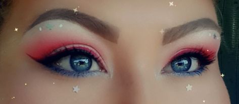 Red White Blue Eye Makeup, Red And Blue Makeup Looks, Red And Blue Eyeshadow Looks, Red White And Blue Eyeshadow, Blue And Red Makeup, Red And Blue Eyeshadow, Red White And Blue Makeup, Makeup Competition, Rope Dart