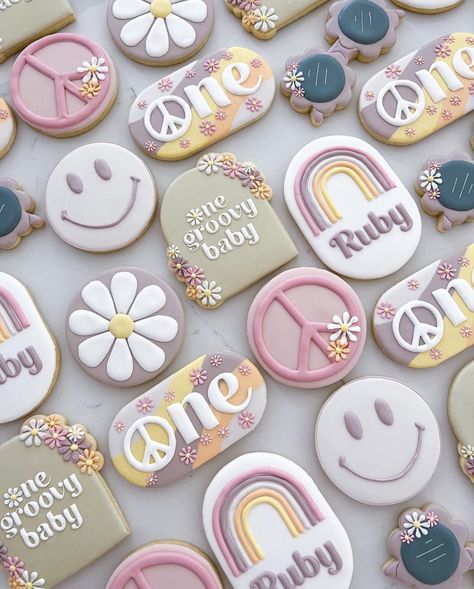 Preppy Cookies, Groovy Baby Birthday, Baby Birthday Cookies, Birthday Preppy, Casey Wilson, Cookie Glaze, Groovy Party, Beach Cookies, Gelatin Recipes