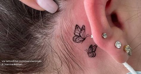 Butterfly Behind The Ear Tattoo, Butterfly Tattoo Behind Ear, Small Neck Tattoos, Behind The Ear Tattoo, Behind Ear Tattoos, Tattoo Behind Ear, 16 Tattoo, Petit Tattoo, Pretty Hand Tattoos