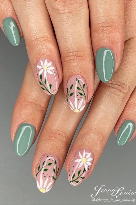 Embrace Spring's Blooming Beauty with Serene Sage Green and Pastel Pink Oval Nails. Click here to explore the delicate floral art adorning these fresh and feminine almond-shaped nails, complete with dainty white daisies and subtle green foliage. 🌸🍃 // Photo Credit: Instagram @pinkysnailsandbeauty Nail Design Gold, Colorful Nails, Summery Nails, Purple Nail, Cute Gel Nails, Spring Nail Art, Easter Nails, Nagel Inspo, Pink Nail