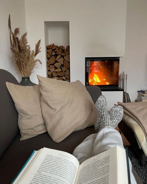 Hot Cider, Cozy Aesthetic, Cozy Place, Slow Living, House Inspo, Cozy House, Group Chat, Cider, Book Club