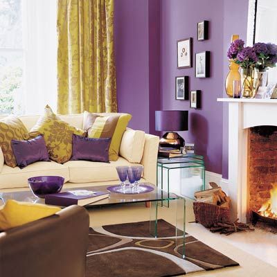 Editors' Picks: Our Favorite Colorful Living Rooms - This Old House Deco Violet, Purple Living Room, Purple Curtains, Purple Rooms, Living Room Decor Colors, Bad Inspiration, Trendy Living Rooms, Room Color Schemes, Purple Walls