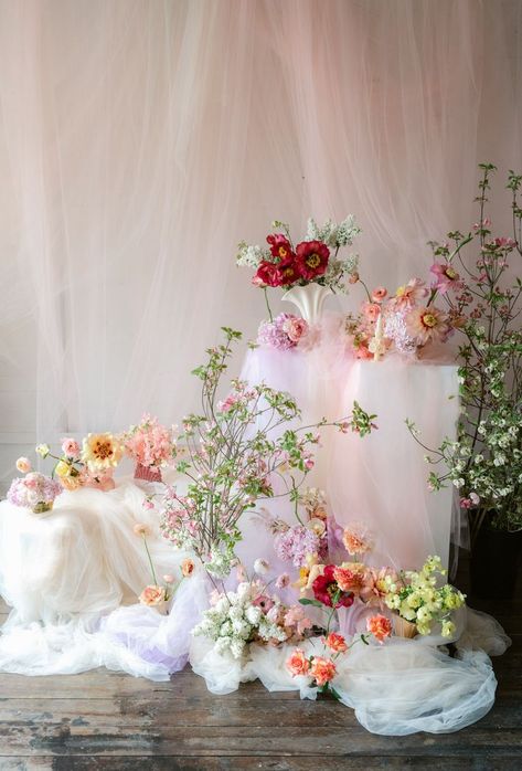 La Vie en Rose – A pink and ethereal editorial in the heart of Collingwood, Melbourne VIC. Featuring three gowns from Holly Butler, flowers and set styling by Tremella Botanicals, headpieces by Aurelia Page, and a cake by Beurre. Concept and photography by Alice Andre Floral Arrangements Photoshoot, Floral Set Up Photoshoot, Dreamy Floral Photoshoot, Tulle Installation, Floral Studio Photoshoot, Floral Set Design, Rose Ethereal, Ethereal Editorial, Ethereal Photoshoot