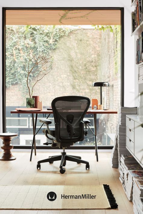 Herman Miller Aeron, Aeron Chair, Home Office Setup, Ergonomic Office Chair, Office Setup, Herman Miller, Space Planning, Industrial Furniture, Desk Chair