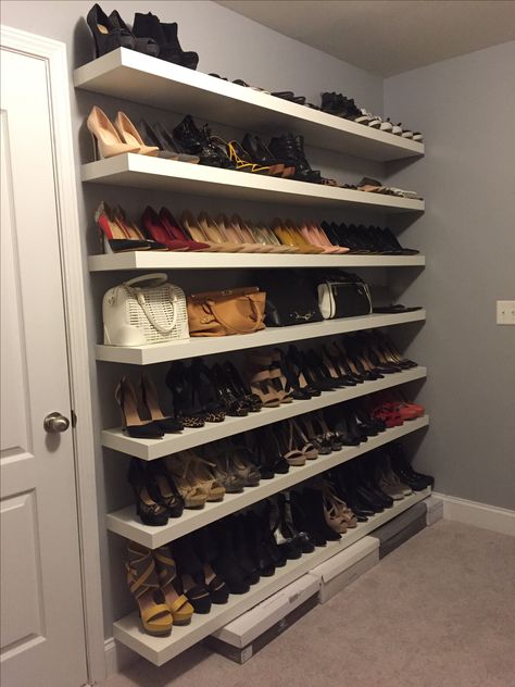 Shoe Rack Plans Closet, Build Your Own Shoe Rack, Diy Clothes Shelves Storage Ideas, Shoe Closet Women, Pink And Grey Walk In Closet, Closet Designs Shoe Storage, New Organizing Ideas, Men’s Shoe Organization, Shelves For Shoes On Wall