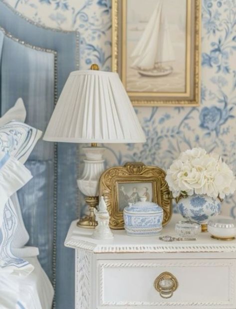 Country Club Bedroom, Light Blue Gold Bedroom, Pink And Blue Vintage Bedroom, Southern Grandmillenial Style, Grandmillenial Style Bedrooms, Blue French Country Bedroom, Southern Apartment Decor, Symmetrical Bedroom, Grand Millennial Bedroom