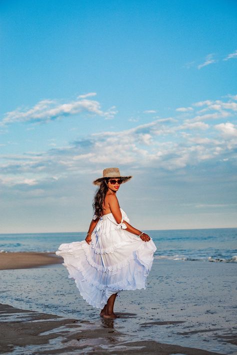 Beach Poses For Women, Women Beach Photoshoot, Beach Pictures With Dress, Beach Birthday Photos, Beach Pictures In Dress, Beach Photos Dress, Beach Birthday Shoot, Woman Beach Photography, White Dress Beach Photoshoot