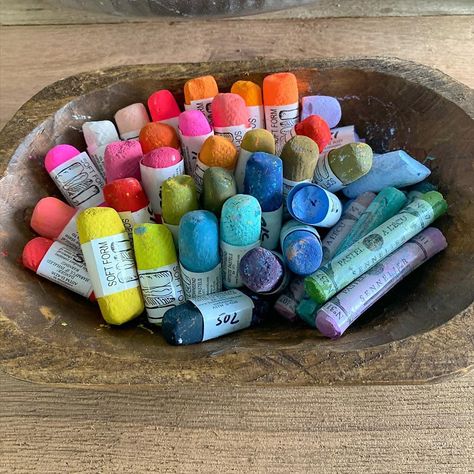 Diy Art Supplies, Homemade Watercolors, Have A Beautiful Sunday, Eureka Moment, Soft Pastel Art, Beautiful Sunday, Abstract Watercolor Art, My Art Studio, Painting Studio