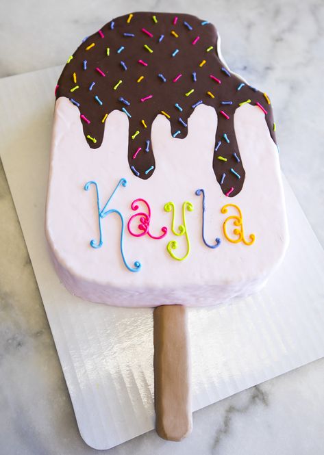 Popsicle birthday cake! Cake # 230 Popsicle Birthday Cake Ideas, Popsicle Theme Cake, Popsicle Cake Birthday, Popsicle Cake Ideas, Popsicle Birthday Cake, Popsicle Birthday Party, Popsicle Cake, Ice Cream Birthday Party Theme, Midnight Cake