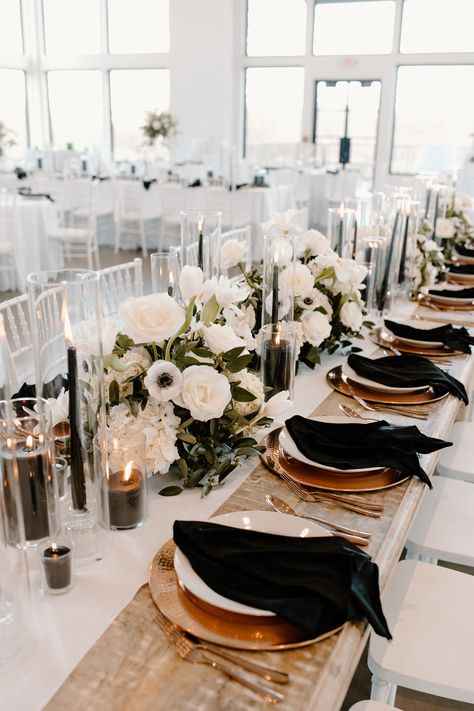 Casa Blanca Wedding Theme, Black And Champagne Wedding Table Decor, Black And White September Wedding, Black White Gold Wedding Reception, Wedding Colors Black White Gold, Black Cream And Gold Wedding Decor, Champagne Black Wedding Theme, Black Copper White Wedding, Taupe Black And White Wedding