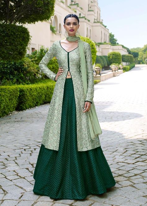 #Green #bhagalpuri silk #lehenga. Green bhagalpuri #silk long length choli detailed with stone, mirror effect and zari embroidery work and green chiffon dupatta are available with this Designer Lehengas, Lehenga Style, Salwar Kamiz, Indian Gowns Dresses, Party Wear Lehenga, Indian Gowns, Designer Party Wear Dresses, Party Wear Indian Dresses, Dress Indian Style