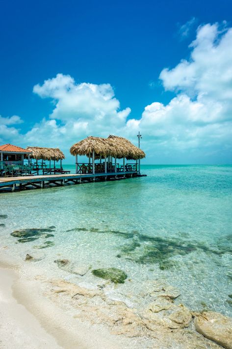 19 Bucket List Worthy Things to Do in Belize - Our Escape Clause Belize Architecture, Belize Tattoo Ideas, Belize Pictures, Belize Aesthetic, Things To Do In America, Belize Photos, Belize Trip, Things To Do In Belize, Travel Belize