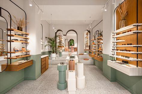 Me & Joe flagship store in Thessaloniki | Urban Soul Project - Archisearch Mid Century Retail Store Design, Opticians Store Design, Eyewear Store Design, Pharmacy Design, Salon Interior Design, Retail Interior, Store Design Interior, Cool Cafe, Store Interior