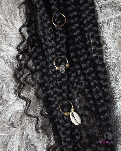 Braids Accessories Jewelry, Black Box Braids With Gold Accessories, Gold Braid Accessories, Mini Twist Accessories, Accessories For Box Braids, Braid Accessories Jewelry, Hair Cuffs Braids, Box Braids Accessories, Braids With Gold Accessories