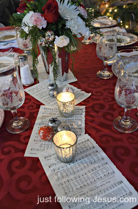 Just following Jesus in my real life...: Christmas tablescape 2012... Music Centerpieces, Church Christmas Party, Ward Christmas Party, Banquet Decorations, Christmas Church, Christmas Tablescape, Dinner Decoration, Festa Party, Banquet Tables