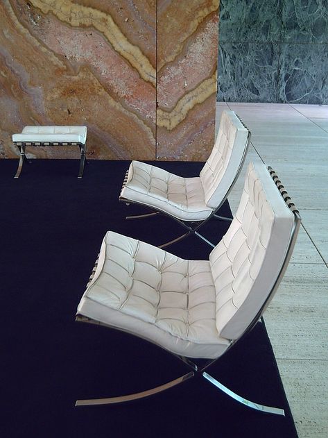 Barcelona Chair by Ludwig Mies van der Rohe - photo by Carlos Lorenzo - www.barcelonaphotoblog.com #barcelonachair #design #miesvanderrohe #barcelona Mies Van Der Rohe Barcelona Pavilion, Barcelona Chairs, Unique Chairs Design, Barcelona Pavilion, Pierre Paulin, Ludwig Mies Van Der Rohe, Unique Chair, Elegant Chair, Perfect Chair