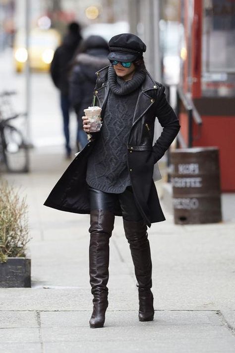 Vanessa Hudgens in a black turtleneck sweater, over-the-knee boots, moto jacket, and newsboy cap in NYC Newsboy Cap Women Outfit, Winter Outfits New York, Vanessa Hudgens Outfits, Estilo Vanessa Hudgens, New York Chic, Moving To New York, West Coast California, Vanessa Hudgens Style, Outfits New York