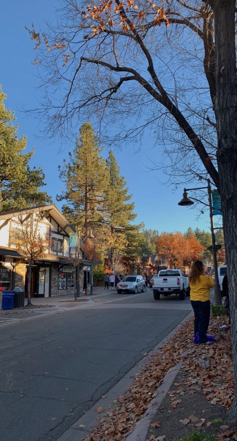 big bear lake california Big Bear Lake Summer Outfits, Big Bear California Fall, Autumn In California, Big Bear California Summer, Big Bear Lake California Winter, Big Bear California Aesthetic, California Fall Aesthetic, Big Bear Aesthetic, Big Bear Trip