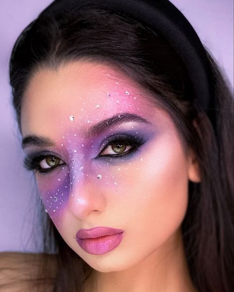 Color Guard Makeup, Skincare Headband, Alien Makeup, Festival Make Up, Space Makeup, Galaxy Makeup, Show Makeup, Creepy Halloween Makeup, Face Art Makeup