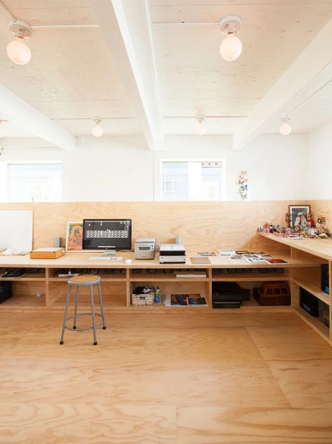 Plywood Office Desk, Paint Formica, Home Photography Studio, Modern Office Interior Design, Modern Office Interior, Douglas Fir Flooring, Michael Meyer, Design Studio Workspace, Home Studio Photography