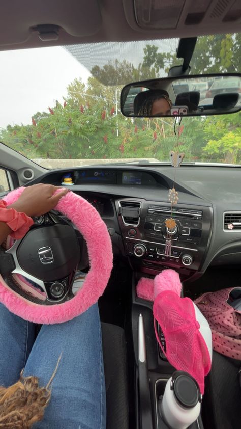 Crochet Car Accessories, Pink Car Interior, Car Accessories For Men, Aesthetic Car Accessories, Car Accessories Gifts, Car Hanging Accessories, Car For Teens, Car Facts, New Car Accessories