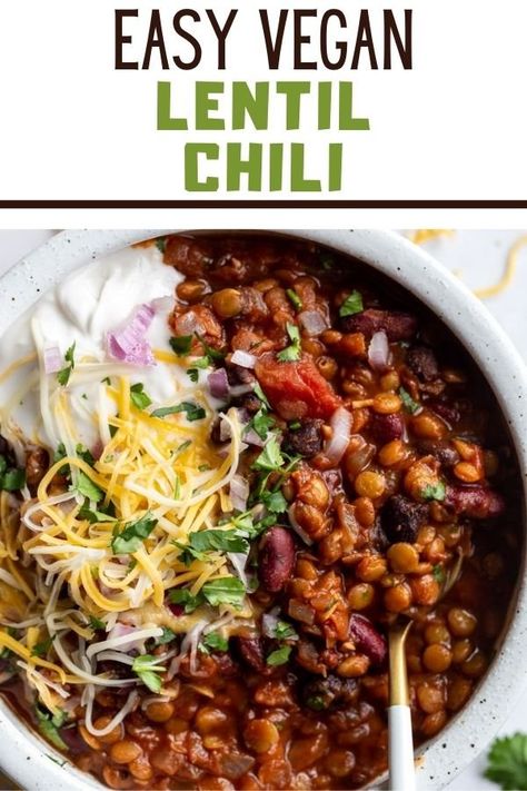 Lentil Chili Recipe, Lentil Recipes Easy, Smoothies Vegan, Lentil Chili, Vegan Chili, Desserts Vegan, Tasty Vegetarian Recipes, Lentil Recipes, Chili Recipe