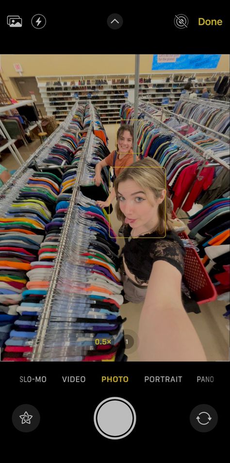 two girls smile for a point five selfie at a thrift store. Thrift Store With Friends, Thrifting Aesthetic Friends, Aesthetic Thrifting Pictures, Thrifting With Friends Aesthetic, Thrifting With Friends, Shopping With Friends At The Mall, Friends Thrifting, Mall Pics With Friends, Shopping Mall Photo Ideas