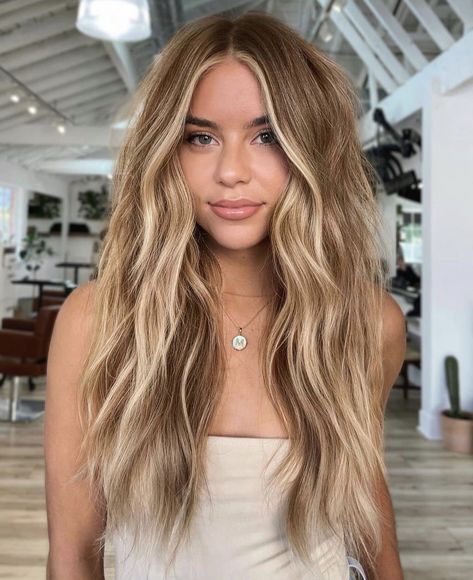 Buttery Caramel Hair Color, Butterfly Carmel Hair, Buttery Caramel Hair Balayage, Butterfly Caramel Hair, Brunette Sun Kissed Hair, Butter Caramel Hair, Warm Brown Hair Color With Highlights, Buttery Caramel Blonde Hair, Buttery Caramel Hair