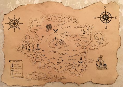 Drawing of a treasure map on antique paper How To Draw Treasure Map, Vintage Map Drawing, Peta Harta Karun, Easy Treasure Map Drawing, Coffee Map Art, Map Project Ideas, How To Draw A Map, Diy Treasure Map, Pirate Map Tattoo