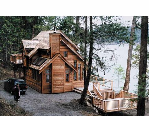 small rustic house Canadian House, Vacation House Plans, House Lake, Cabin Floor, Cabin House Plans, Contemporary Style Homes, Contemporary House Plans, Log Cabin Homes, Body Of Water