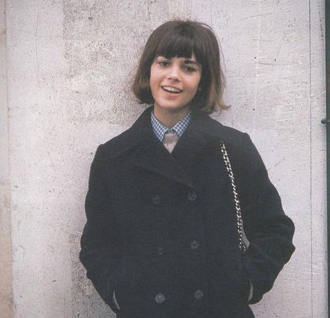 Chantal Goya, French New Wave, New Wave, A Woman, 1960s, Hair, Blue, Black