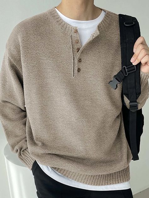 Long Sleeves Outfit Men, Guys Fits, Minimalist Fashion Men, Classy Outfits Men, Drop Shoulder Sweater, Long Sleeve Outfits, Mens Casual Dress Outfits, Men Stylish Dress, Guys Clothing Styles