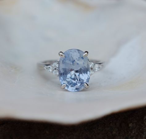 Alternatives To Diamond Engagement Rings, Oval Blue Diamond Ring, Engagement Ring Color, Peach Sapphire Rings, Colored Rings, Diamond Ring Platinum, Color Change Sapphire, Light Blue Sapphire, Super Suit