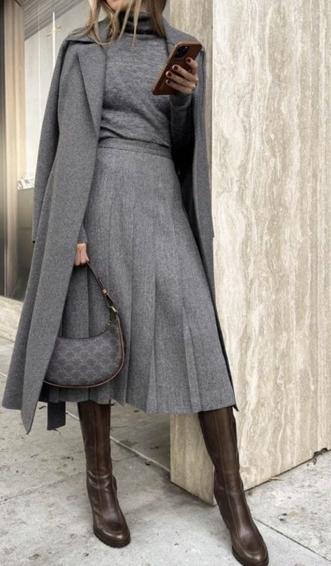 Dramatic Winter Outfit, Parisian Winter Outfits Classy, Phd Fashion, Long Grey Coat Outfit, Gray Dress Outfit, Grey Coat Outfit Winter, Intentional Wardrobe, Grey Dress Outfit, Grey Academia