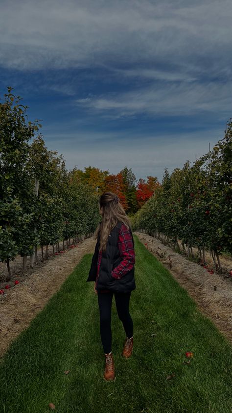 #outfit #ootd #applepicking #farm #fall Apple Picking, Ideas Para, Ootd