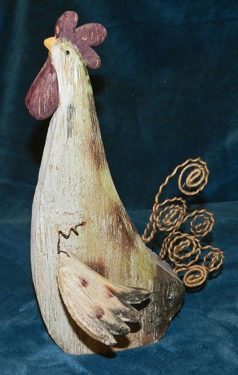 Wood Chicken, Wood Yard Art, Primitive Wood Crafts, Coffee Table Plans, Scrap Wood Crafts, Arte Doodle, Chicken Crafts, Barn Wood Crafts, Barn Wood Projects