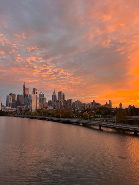 Philly Aesthetic Night, Philadelphia Pennsylvania Aesthetic, Aesthetic Philadelphia, Philly Aesthetic, Philadelphia Aesthetic, Fishtown Philadelphia, Philly Skyline, West Philly, Philadelphia Usa