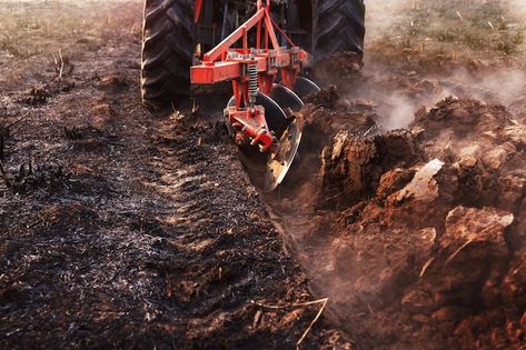 The tractor is tilling the soil, prepari... | Premium Photo #Freepik #photo #farm-tractor #agriculture-tractor #plow #agronomy Photo Farm, Tractor Plow, Agriculture Tractor, Farm Tractor, The Soil, Premium Photo, Agriculture, Tractor, Fig