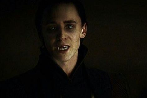 Imagine if Loki is a vampire and he'll say, "Hello my dear welcome, mind if I suck the blood on your beautiful neck?" Young Tom Riddle, Tom Thomas, Vampire Romance, Only Lovers Left Alive, Loki God Of Mischief, Vampire Romances, Reindeer Games, Loki Art, Avengers Art