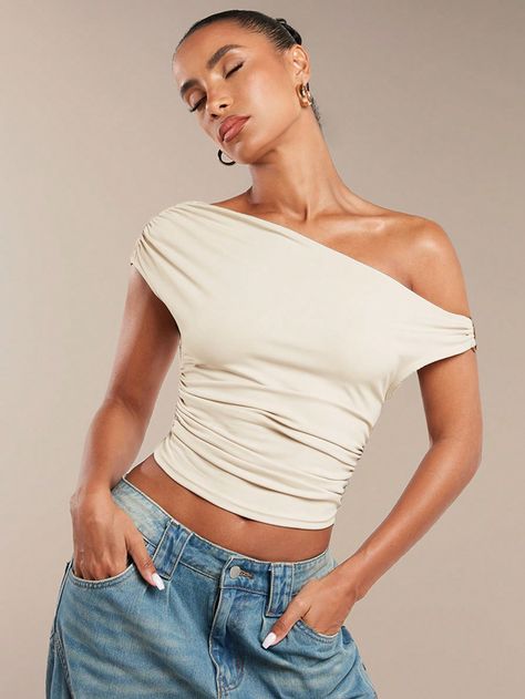 Apricot Casual Collar Short Sleeve Knitted Fabric Plain  Embellished High Stretch  Women Clothing Asymmetrical Top Outfit, Outfit Minimalista, Áo Crop Top, Neutral Tops, Classy Casual, Style Minimaliste, Asymmetrical Tops, Women Tops, Minimalist Outfit