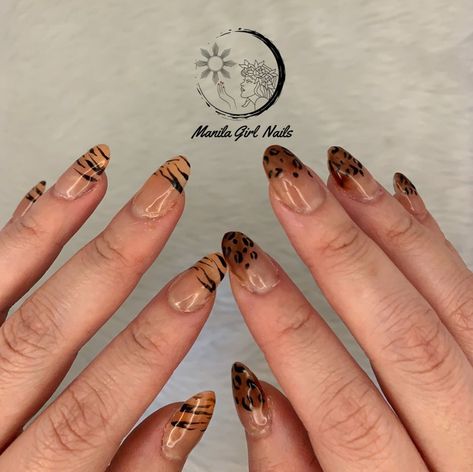 Tiger Stripe Nails, Tiger Nails, Cheetah Nails, Winter Nails Acrylic, Animal Print Nails, Striped Nails, Nail Patterns, Tiger Stripes, Tiger Print