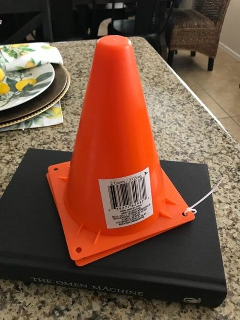 As many of you already know, I absolutely love browsing the Dollar Tree in search of unusual items to use for crafting. Many of my fun crafts can be seen on my Facebook page- Gilbert Marketplace. So today, I came across the best item to be used for some Halloween witch hats- yep traffic cones! Check out what I did. Things I used for my hat are Rick rack white ribbon 4” 1 yard for brim glue sticks construction cones ( toy Dept) ribbon scissors plastic spider Flat black spray paint f… Halloween Hats Diy, Ward Activities, Spray Paint Plastic, Topiary Diy, Vintage Milk Can, Halloween Hat, Traffic Cone, Dollar Store Halloween, Witch Diy