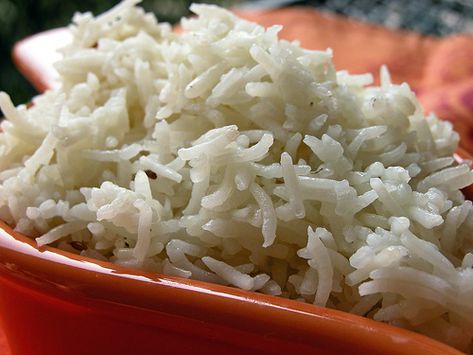 Authentic Mexican White Rice - Simple and good Mexican white recipe. Mexican White Rice, Stick Of Butter Rice, Buttery Rice, Taco Salat, White Rice Recipes, Rice On The Stove, Authentic Mexican Recipes, Rice Recipes For Dinner, Rice Side Dishes