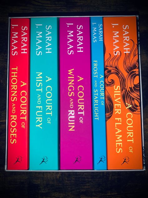 Best Books Series To Read, Acotar Series Book Covers, A Court Of Thorns And Roses Book Series, Court Of Thorns And Roses Series, Acotar Book Series, Spicy Book Series To Read, A Court Of Thorns And Roses Book, The Court Of Thorns And Roses, Acotar Series Books