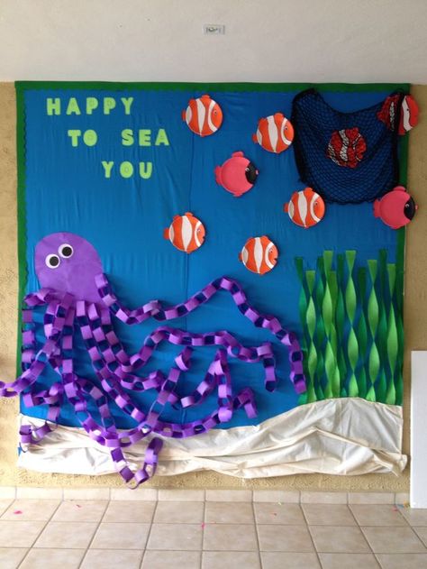 Happy to SEA You Bulletin Board (an under the sea Welcome theme?) Sea Bulletin Board, Creative Bulletin Boards, Summer Bulletin Boards, Ocean Theme Classroom, Preschool Bulletin, Preschool Bulletin Boards, Under The Sea Theme, Ocean Crafts, School Bulletin Boards