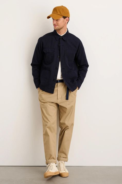 Worker Pants Outfit, Natural Color Outfits Men, Chinos Outfit, Gorpcore Mens Outfits, Worker Jacket Outfit, Mens Chinos Outfit, Harrington Jacket Outfit, Work Jacket Outfit Men, Chino Pants Men Outfits