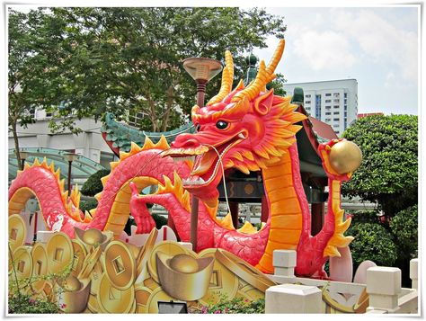 Chinese New Year Parade, Festivals In China, Dragon Chino, Chinese New Year Dragon, Chinatown San Francisco, Celebration Around The World, Chinese Festival, Dragon Dance, Dragon Decor